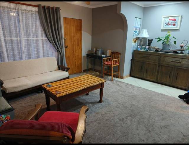 2 BEDROOM PROPERTY TO RENT IN LANGENHOVENPARK
